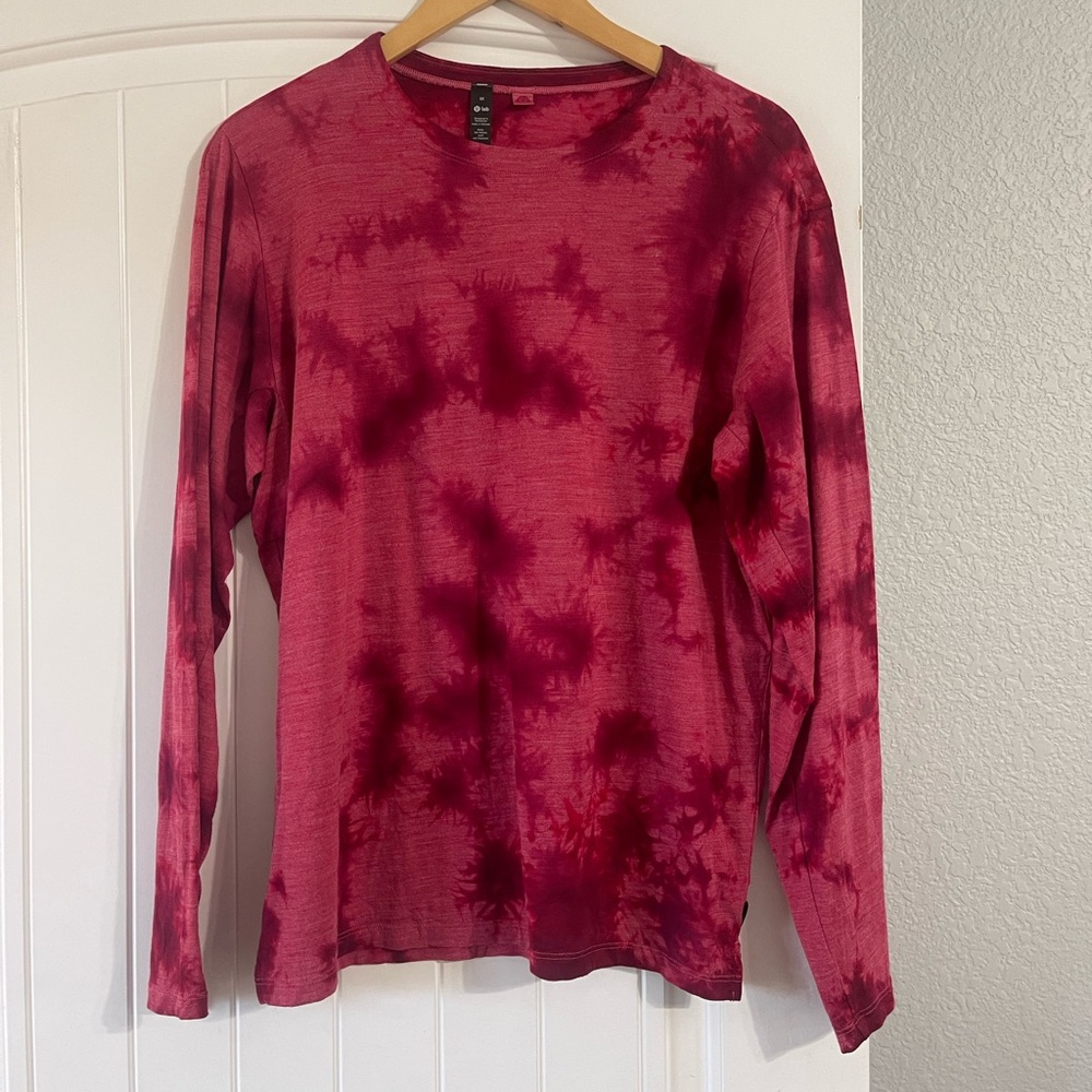 Lululemon men’s long sleeve top